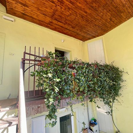 Appartamento Sui Tetti Del Centro Storico Роверето Екстериор снимка