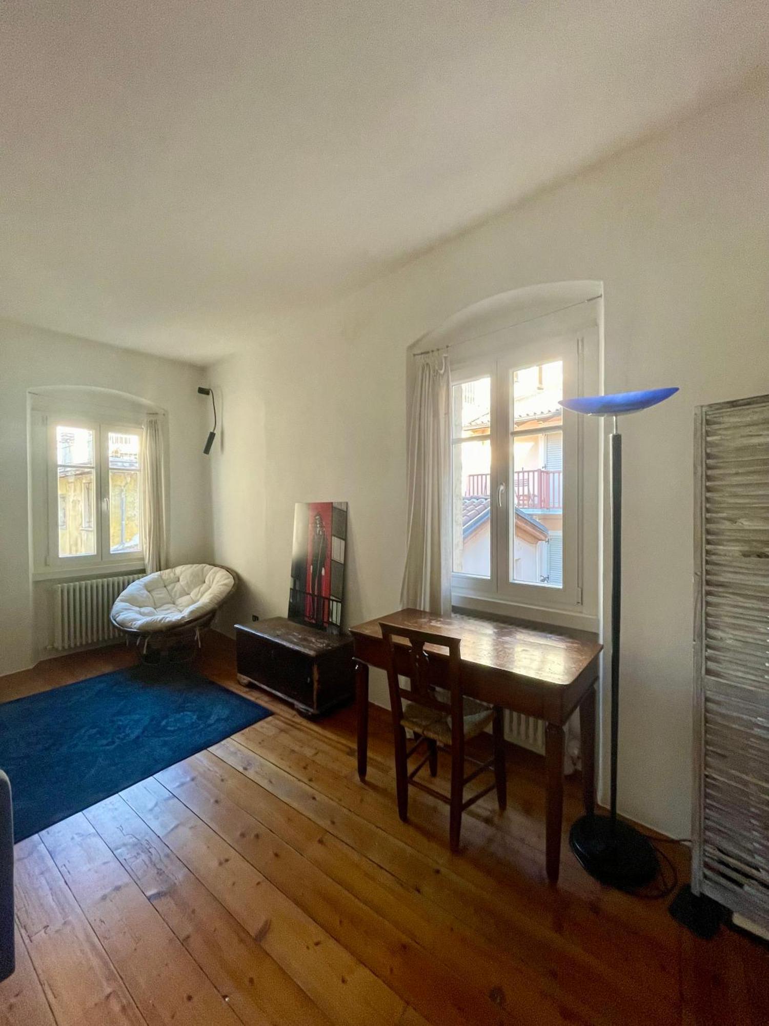 Appartamento Sui Tetti Del Centro Storico Роверето Екстериор снимка