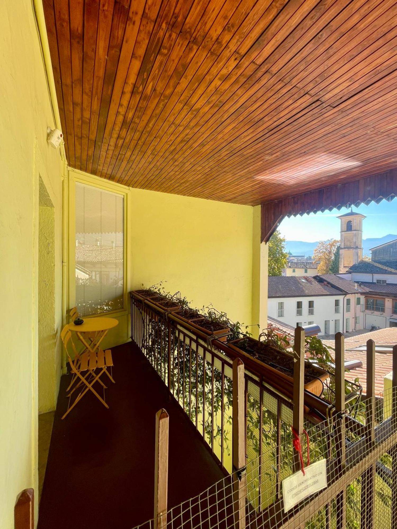 Appartamento Sui Tetti Del Centro Storico Роверето Екстериор снимка